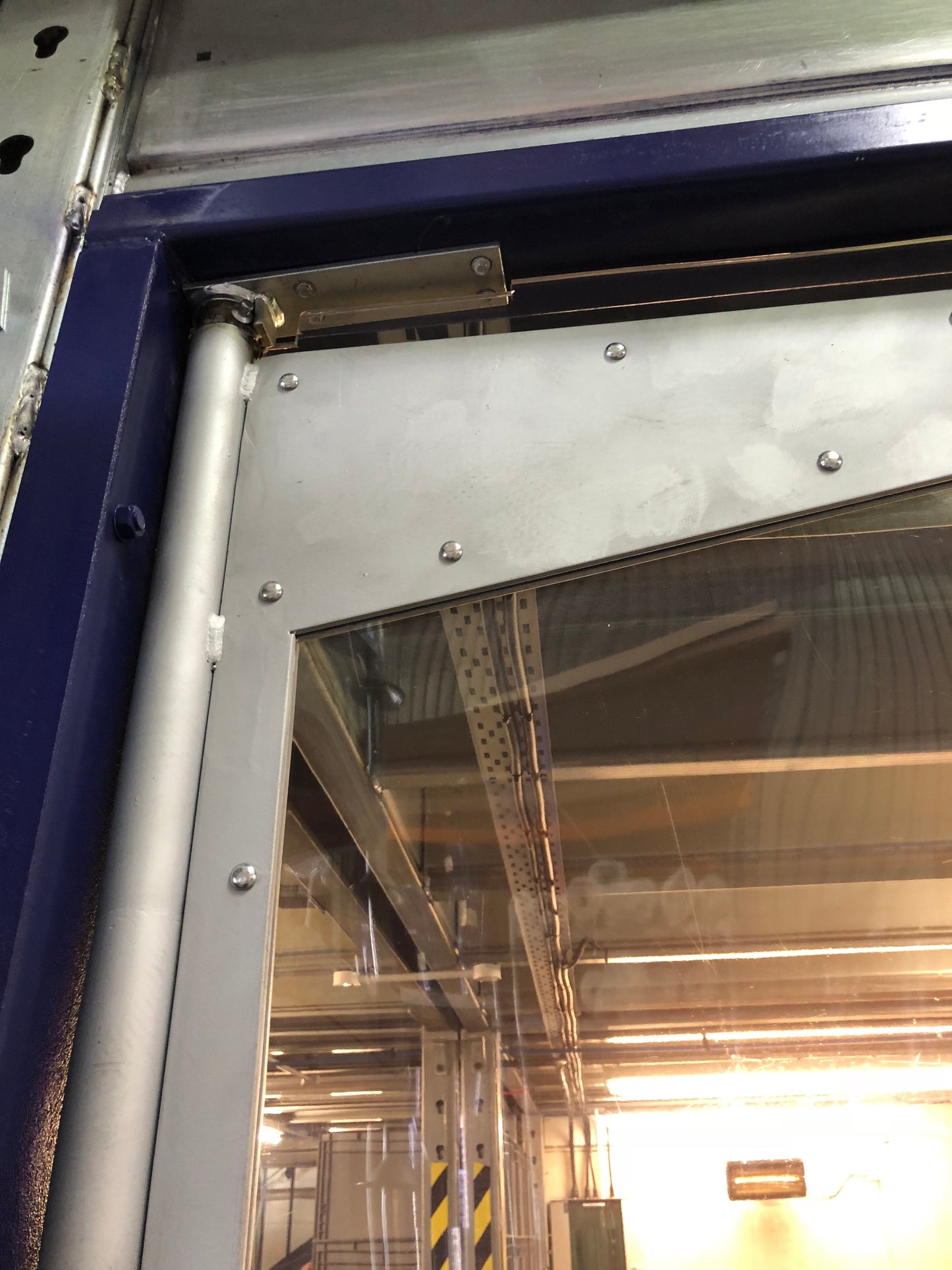 Impact Crash Door fixing